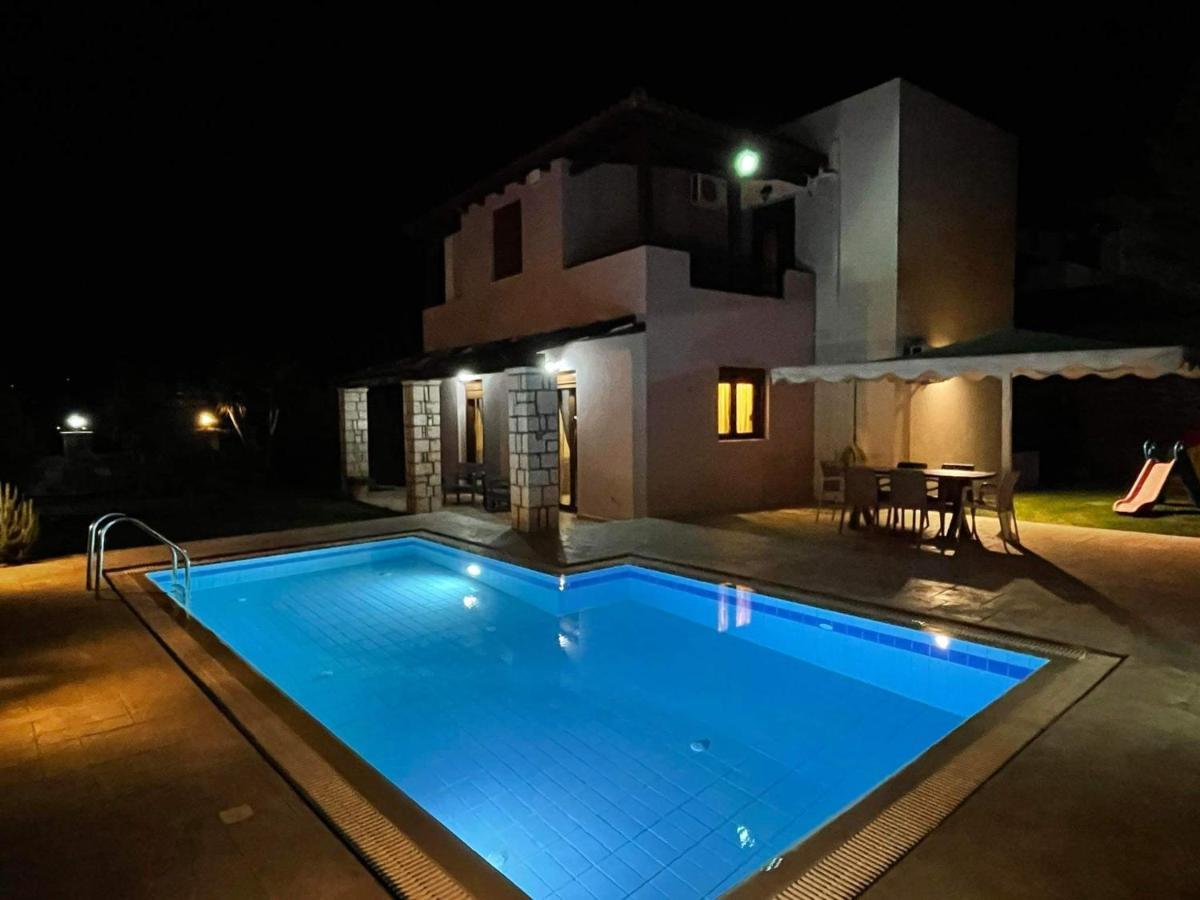 Villa Steki Roumeli Exterior photo