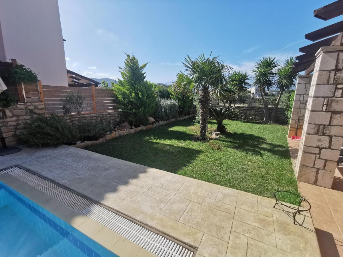 Villa Steki Roumeli Exterior photo