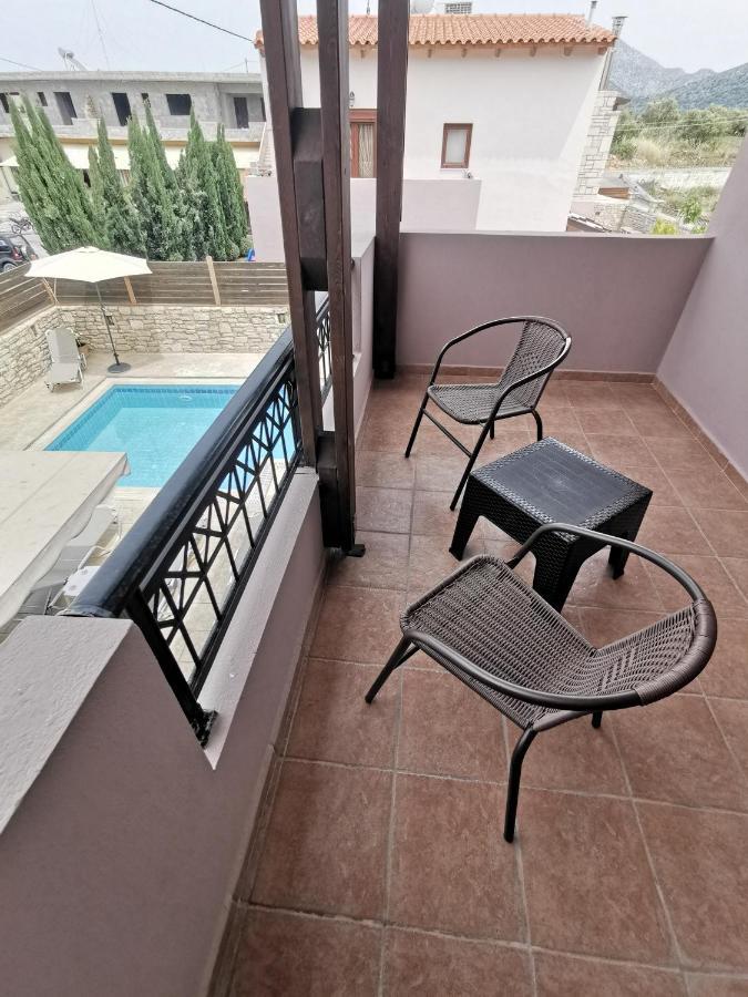 Villa Steki Roumeli Exterior photo